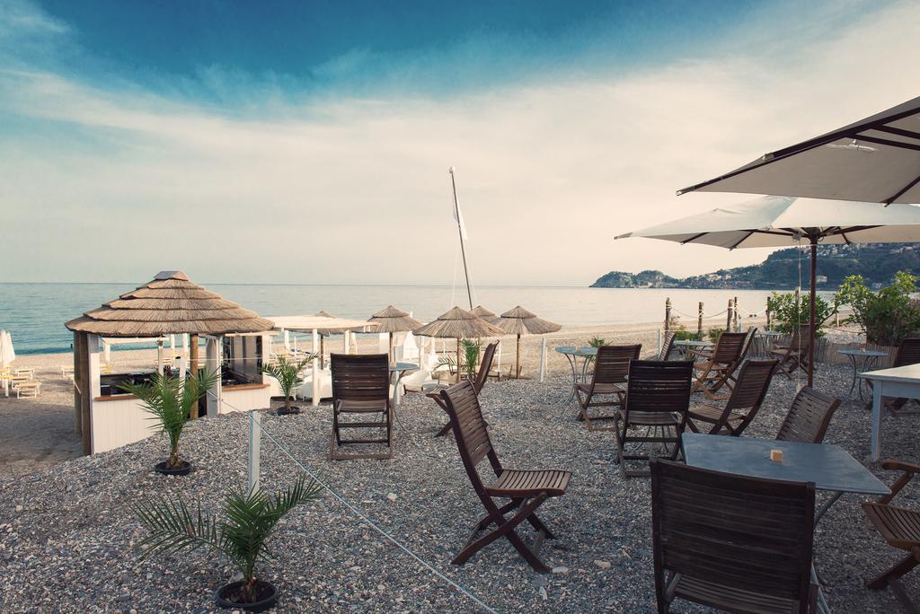 La Terrazza Sul Mare Apartment เลโตยานนี ภายนอก รูปภาพ